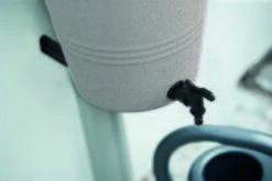 Elho Green Basics Rain Catcher 35 Liter Living Concrete -Tuinserie Winkel elho green basics rain catcher 35 liter living concrete 5472x3648 6427fff9771a1 l