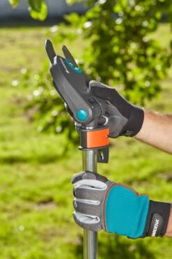 GARDENA StarCut Takkenschaar 160 Plus -Tuinserie Winkel gardena takkenschaar starcut 160 plus 1000x1500 640af7f49be1a l