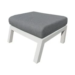 Royal Seasons RIO Hocker